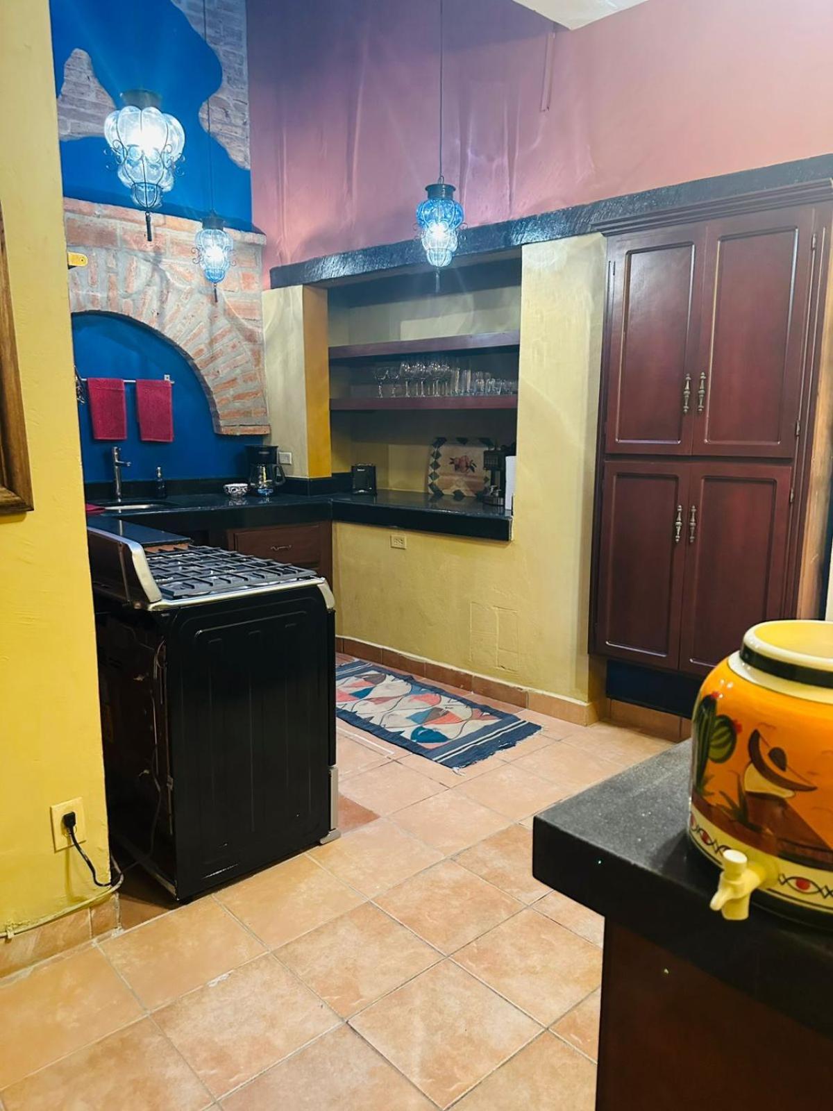 Casa De Leyendas (Adults Only) Mazatlan Ngoại thất bức ảnh